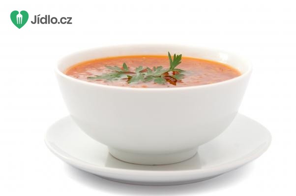 Cuketová polévka s rajčaty recept