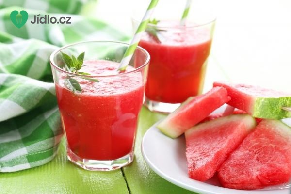 Osvěžující nápoj z melounu recept